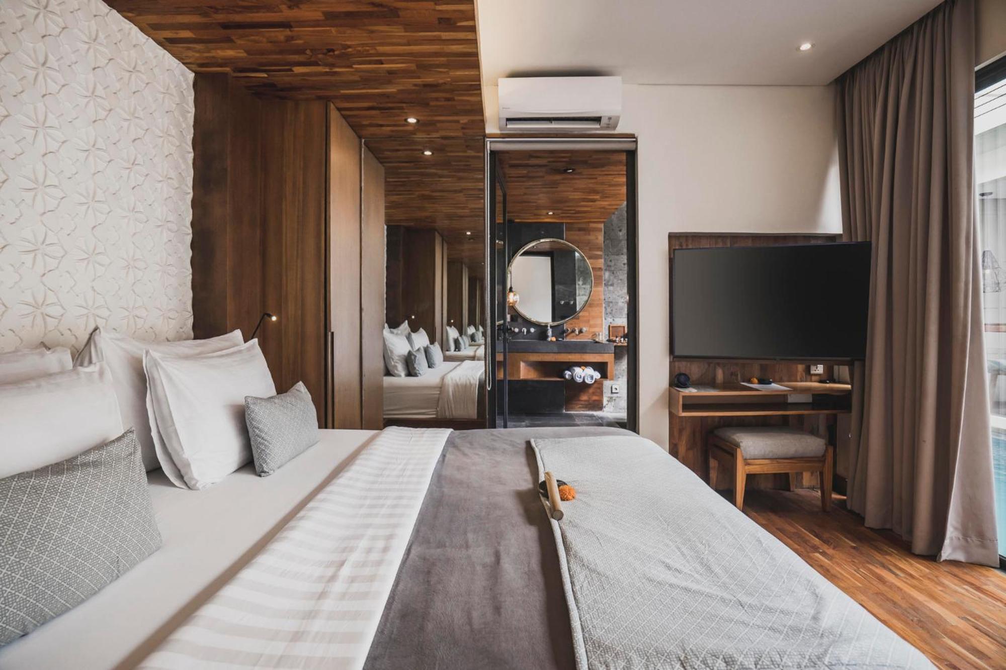 Ayona Villa Seminyak By Ini Vie Hospitality Buitenkant foto
